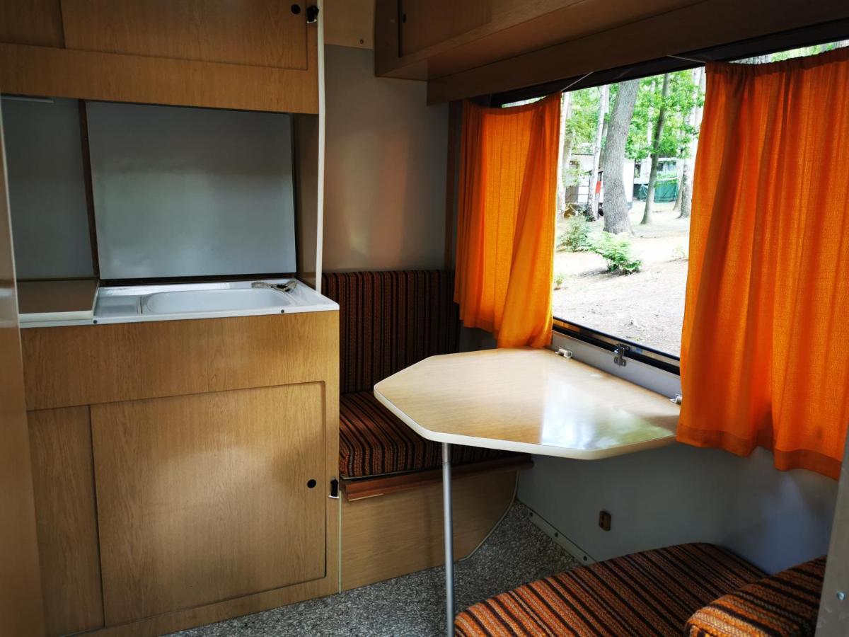 Campsite Ddr Kult Wohnwagen Direkt Am